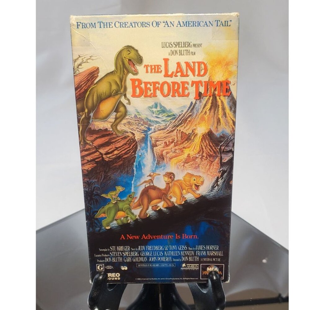 The Land Before Time VHS Video Tape 1989 MCA Release